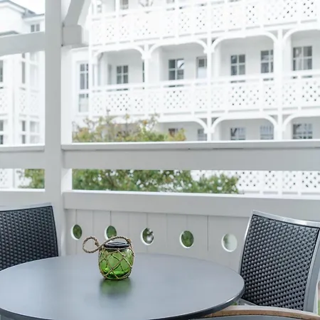 Apartment Mit Balkon Ostseenah In Sellin (Rugen)